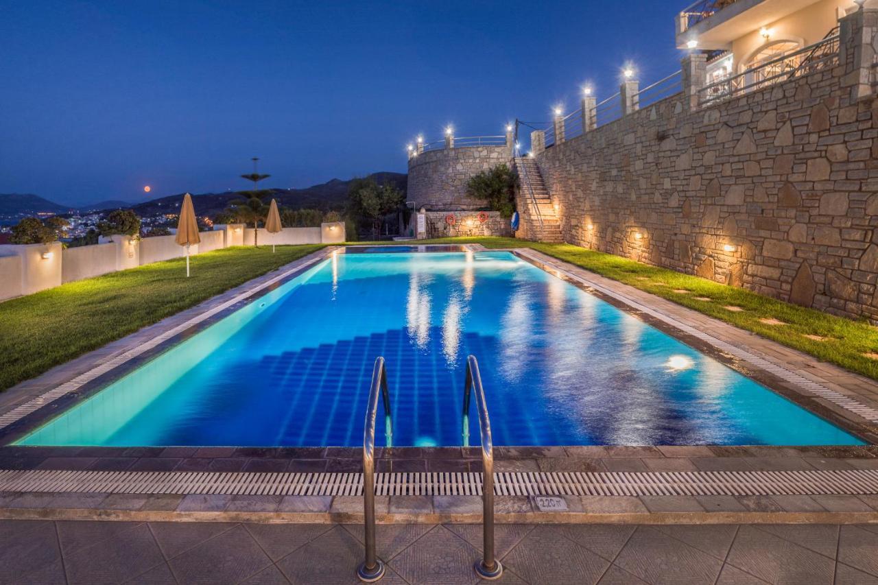 Penny Luxury Apartments Kokkari Exterior foto