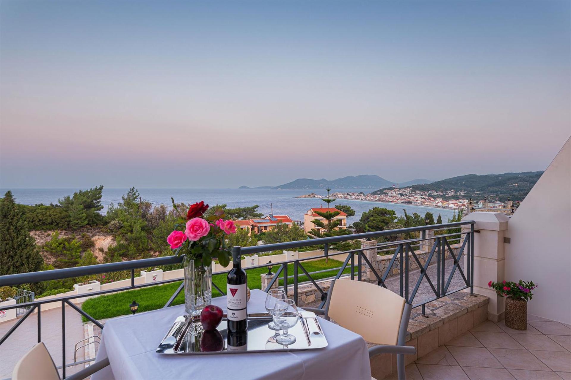 Penny Luxury Apartments Kokkari Exterior foto